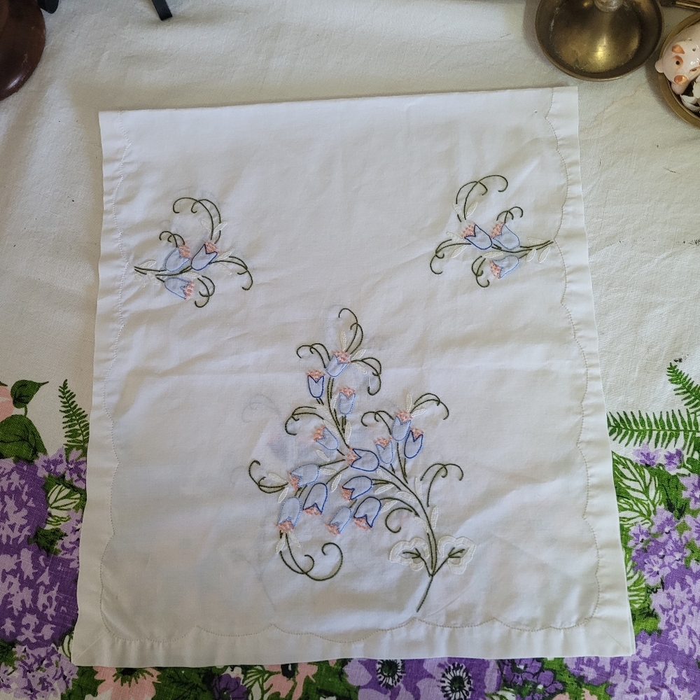 Embroidered Floral White Linen Table Runner REVERSABLE